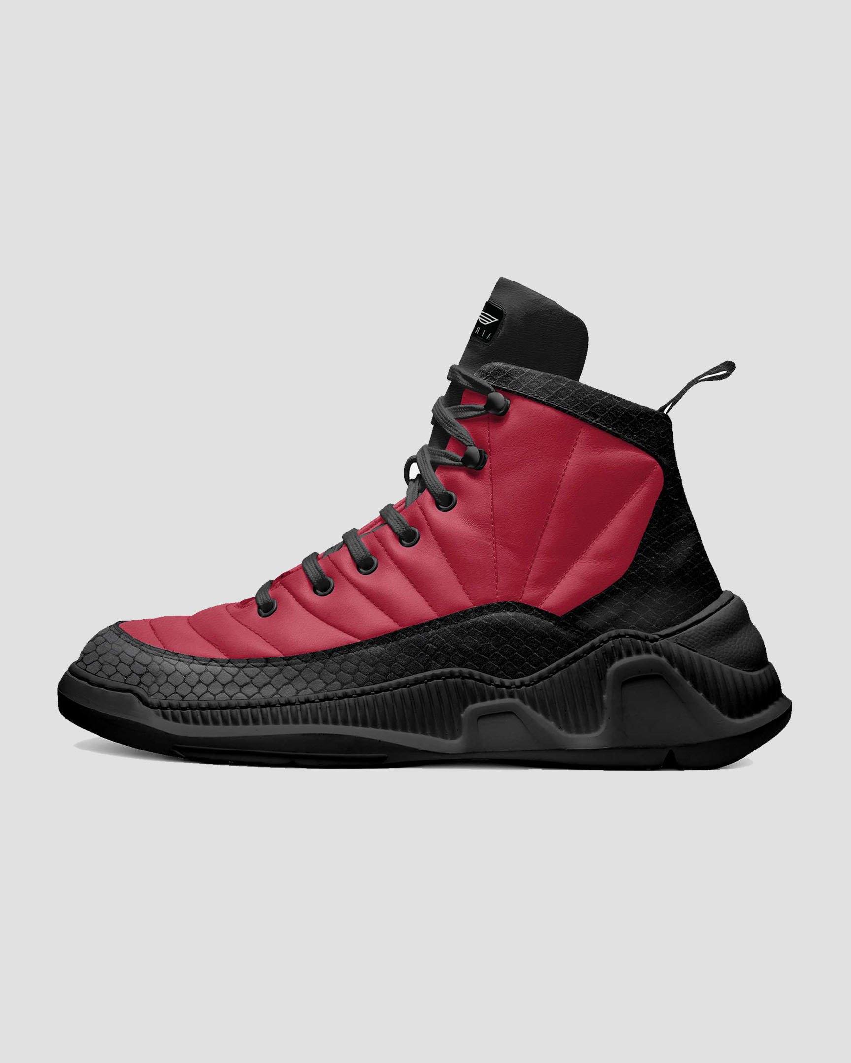 RedHorse-shoes-side
