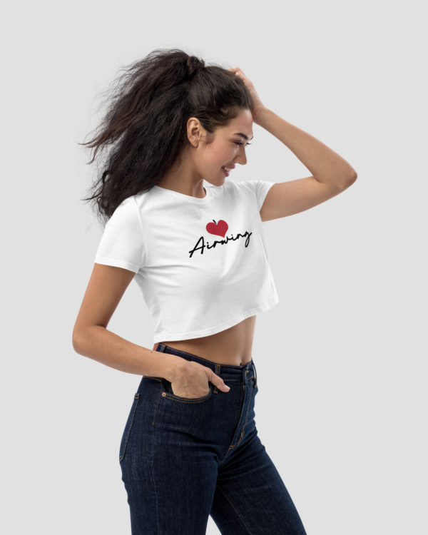 lifestyle_2_Women_croptop_tshirt