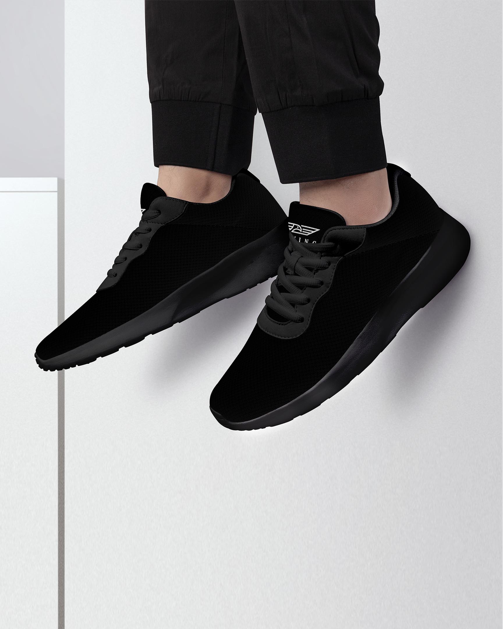 AirSoft_lifestyle_runningShoes