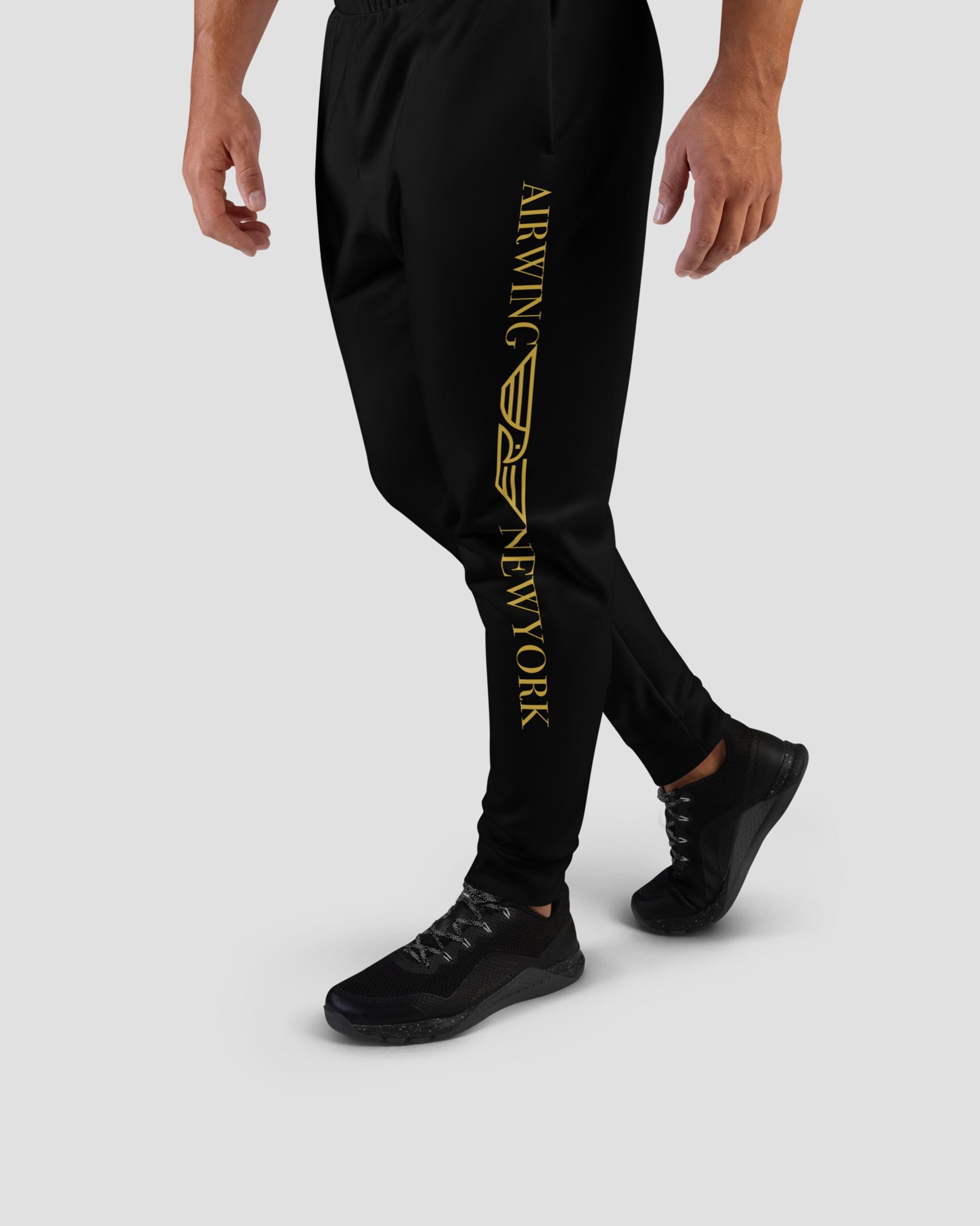 AirwingNewYork_Eagle_Gold_Lifestyle